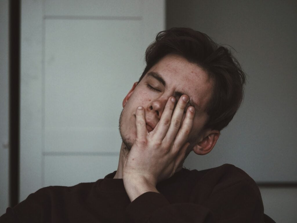 睡眠不足的代價:你的身體正默默承受這些後果